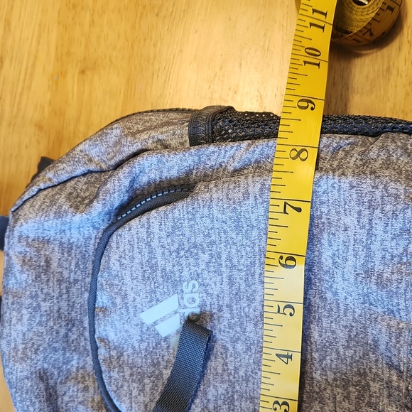 Like new Adidas backpack gray - Picture 3 of 7